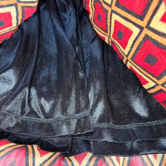 Badgley Mischka Red and Black Blouse with Geometric Pattern - Picture 4 of 7